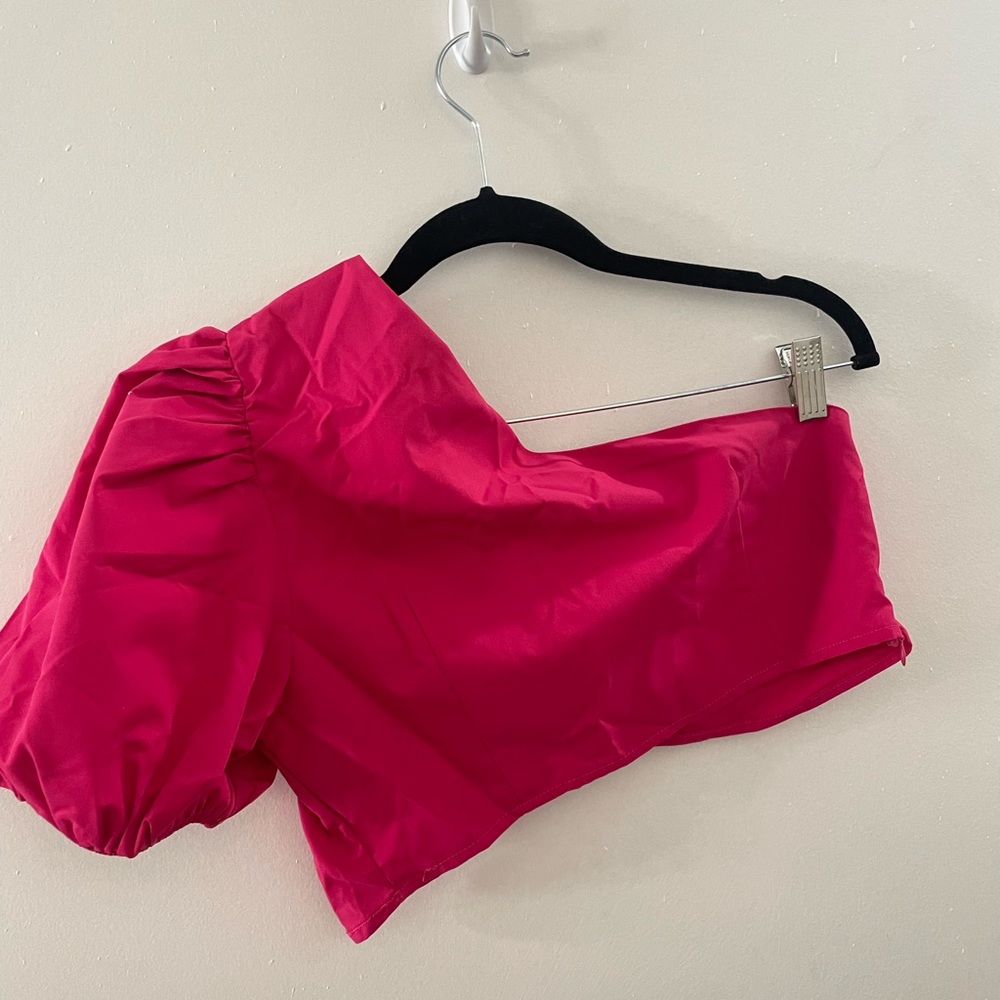 Dark pink one shoulder top